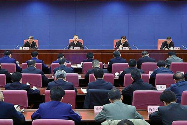 國務院安委辦、應急管理部召開全國煤礦安 全生產工作緊急視頻會議強調 深刻吸取煤礦重大事故教訓 舉一反三抓好風險防控 確保歲末年初安 全形勢穩(wěn)定